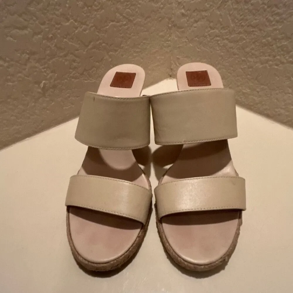 Tory Burch Women's Size 10 Double Strap Wedge Sandals Beige Coastal Old Money